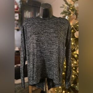 Forever 21 Black and White Knit Top